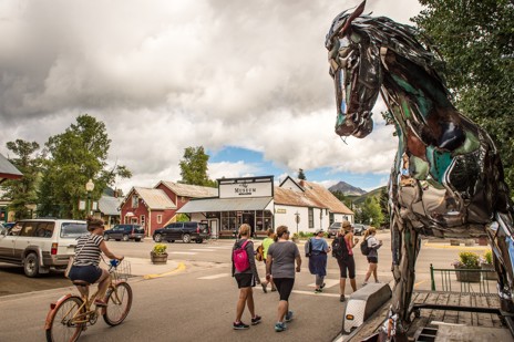 The rest of the crew can take their time and cruise over to Elk Ave on Townie bikes to check out the